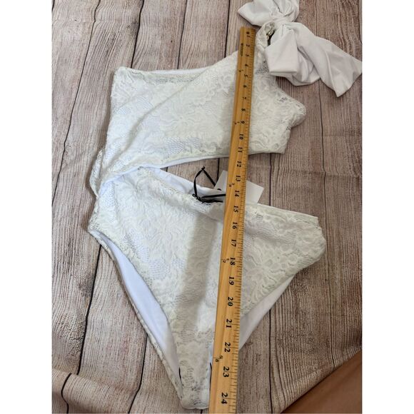 NWT‎ Beach Riot Swim White Selena Lace One Piece Side Cutout Bow Bridal Swimsuit - Picture 10 of 12
